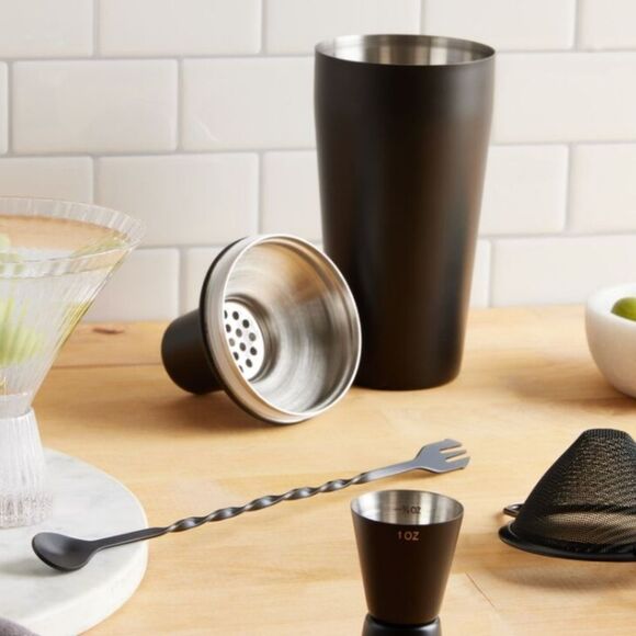 Blksmith Matte Black Stainless Steel Cocktail Shaker - Picture 3 of 6